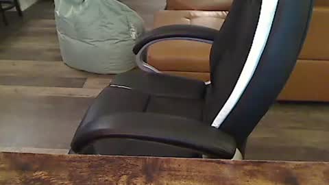 Snapshot of perfecto1957 chatting on 01/21/25, 03:54 perfecto1957 online show from 01/21/25, 03:54