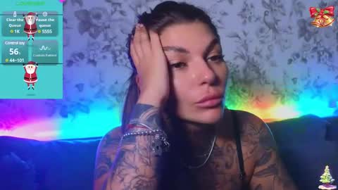 Snapshot of perfecttbaby77n chatting on 12/11/24, 10:14 Anna online show from 12/11/24, 10:14