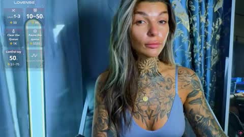 Snapshot of perfecttbaby77n chatting on 11/02/25, 07:55 Anna online show from 11/02/25, 07:55