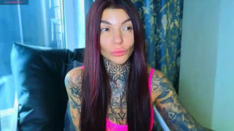 Snapshot of perfecttbaby77n chatting on 04/28/26, 10:20 Anna online show from 04/28/26, 10:20