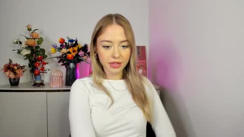 Cindy online show from 11/25/25, 06:35