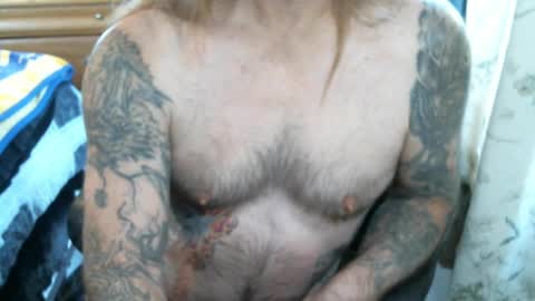 Snapshot of perkymalenipples chatting on 01/14/25, 03:26 perkymalenipples online show from 01/14/25, 03:26