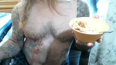 Snapshot of perkymalenipples chatting on 01/16/25, 04:07 perkymalenipples online show from 01/16/25, 04:07