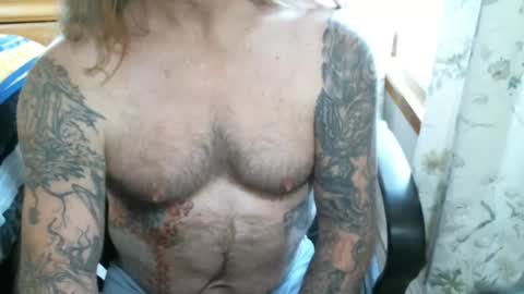 Snapshot of perkymalenipples chatting on 03/02/25, 10:16 perkymalenipples online show from 03/02/25, 10:16