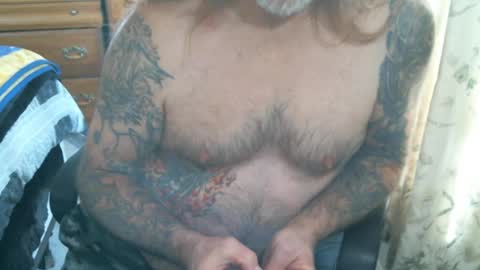 Snapshot of perkymalenipples chatting on 03/10/25, 01:54 perkymalenipples online show from 03/10/25, 01:54