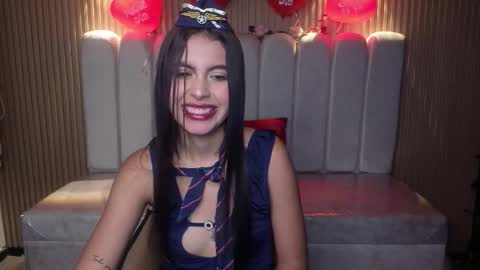 Snapshot of perla_lovely chatting on 02/17/26, 12:45 perla_lovely online show from 02/17/26, 12:45