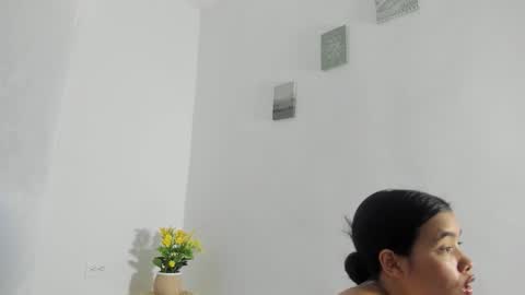 Snapshot of perla_mistc chatting on 03/28/26, 05:01 Perla mistc online show from 03/28/26, 05:01