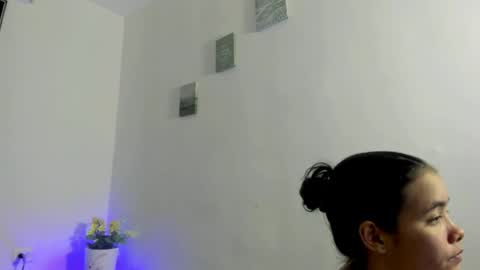 Snapshot of perla_mistc chatting on 04/25/26, 05:21 Perla mistc online show from 04/25/26, 05:21