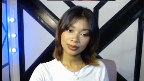 Snapshot of perla_st chatting on 03/19/26, 03:05 Perla online show from 03/19/26, 03:05