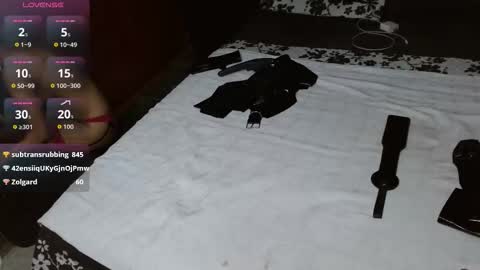 Snapshot of persefone_fire chatting on 11/04/25, 11:15 persefone_fire online show from 11/04/25, 11:15