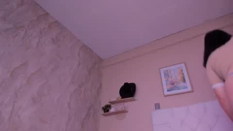 Marie online show from 03/19/26, 11:14