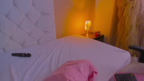 Marie online show from 04/23/26, 12:29