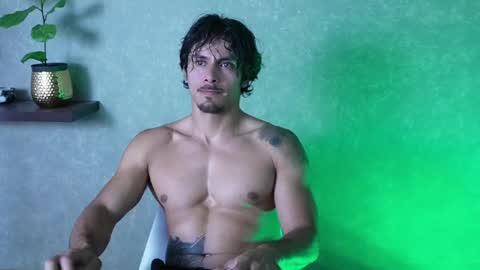 andres    online show from 04/24/26, 07:38