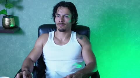 Snapshot of perseoo_88 chatting on 06/30/26, 02:07 andres online show from 06/30/26, 02:07