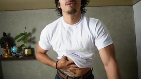 Snapshot of perseoo_88 chatting on 07/10/26, 06:32 andres online show from 07/10/26, 06:32