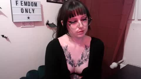 Persephone online show from 04/22/26, 12:07