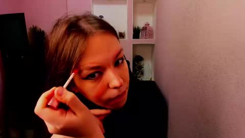 horror flying on the wings of the night.... online show from 03/06/25, 05:57