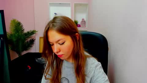 horror flying on the wings of the night.... online show from 10/15/25, 08:31