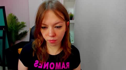 horror flying on the wings of the night.... online show from 12/21/25, 08:38