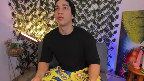 Snapshot of persy_prince chatting on 09/23/25, 11:24 percy online show from 09/23/25, 11:24