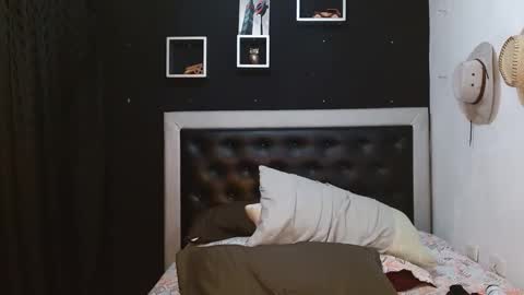 Carlos online show from 01/25/25, 03:51