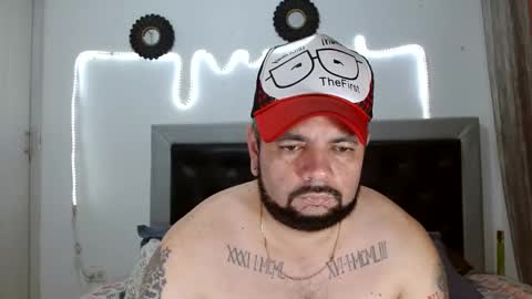 Carlos online show from 10/13/25, 04:56