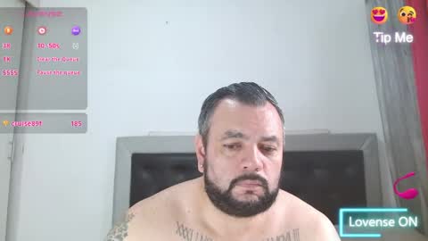Snapshot of perverseveteranmanxxx chatting on 05/27/26, 02:25 Carlos online show from 05/27/26, 02:25