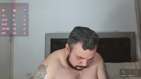 Snapshot of perverseveteranmanxxx chatting on 05/28/26, 05:49 Carlos online show from 05/28/26, 05:49