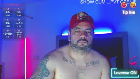 Snapshot of perverseveteranmanxxx chatting on 07/18/26, 03:11 Carlos online show from 07/18/26, 03:11