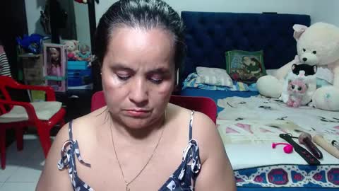 Snapshot of pervert_mommy_x chatting on 01/07/25, 10:43 SAMY online show from 01/07/25, 10:43