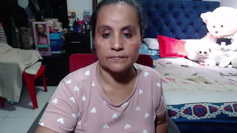 Snapshot of pervert_mommy_x chatting on 01/19/25, 05:39 SAMY online show from 01/19/25, 05:39