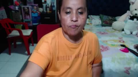 Snapshot of pervert_mommy_x chatting on 02/03/25, 12:25 SAMY online show from 02/03/25, 12:25