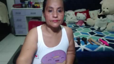 Snapshot of pervert_mommy_x chatting on 10/04/25, 11:19 SAMY online show from 10/04/25, 11:19