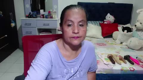 Snapshot of pervert_mommy_x chatting on 11/06/25, 11:11 SAMY online show from 11/06/25, 11:11