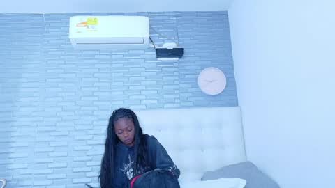 pervert_shydoll online show from 04/03/26, 03:04