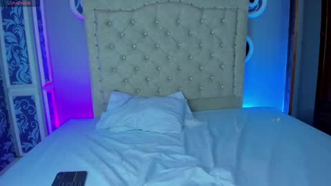 Lily online show from 04/19/26, 06:10