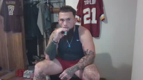 Snapshot of pervertedgrandson chatting on 09/11/25, 10:43 AKA perverted Step Daddy online show from 09/11/25, 10:43