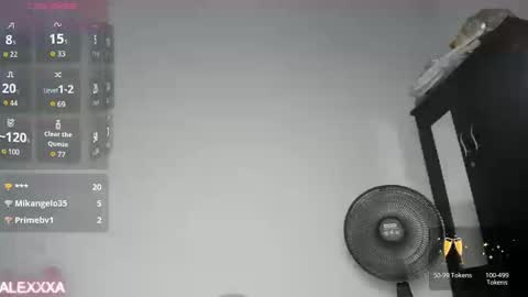 Snapshot of pervertt_mommy chatting on 09/09/25, 09:14  Alexandra  online show from 09/09/25, 09:14