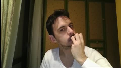 Snapshot of pescadofish chatting on 12/04/25, 01:48 fer mlg online show from 12/04/25, 01:48