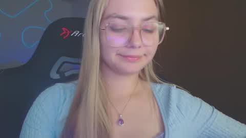 petalkiss online show from 10/07/25, 06:27
