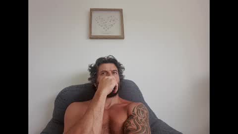 Snapshot of pete_le_meat chatting on 05/29/26, 07:39 pete_le_meat online show from 05/29/26, 07:39