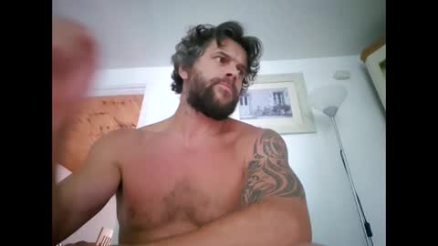 Snapshot of pete_le_meat chatting on 05/29/26, 07:45 pete_le_meat online show from 05/29/26, 07:45
