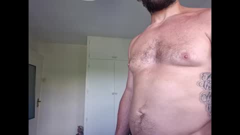 Snapshot of pete_le_meat chatting on 05/31/26, 05:09 pete_le_meat online show from 05/31/26, 05:09