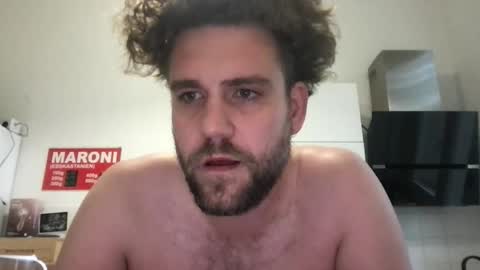 Snapshot of peteboy05864477 chatting on 10/05/25, 01:53 peteboy05864477 online show from 10/05/25, 01:53