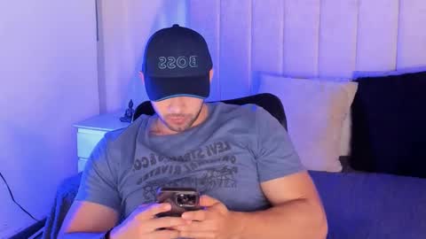 Snapshot of peter_jackson1 chatting on 12/01/24, 11:47 peter jackson1 online show from 12/01/24, 11:47