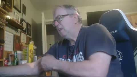 peterinohio57 online show from 12/29/24, 03:13