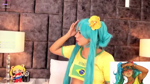 Snapshot of petit_rosseowo chatting on 12/03/24, 08:28 Im Rosse but u can call me Rossie or Rosita . online show from 12/03/24, 08:28