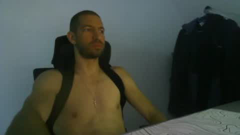 Snapshot of petitcoquin91 chatting on 08/04/26, 06:49 Paco online show from 08/04/26, 06:49