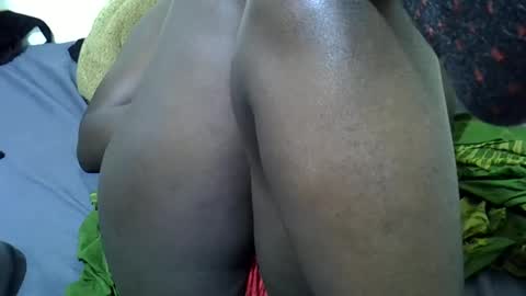 petite234 online show from 11/21/25, 06:01