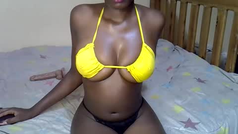 Snapshot of petite_bunnny chatting on 02/05/26, 10:58 Bunny online show from 02/05/26, 10:58